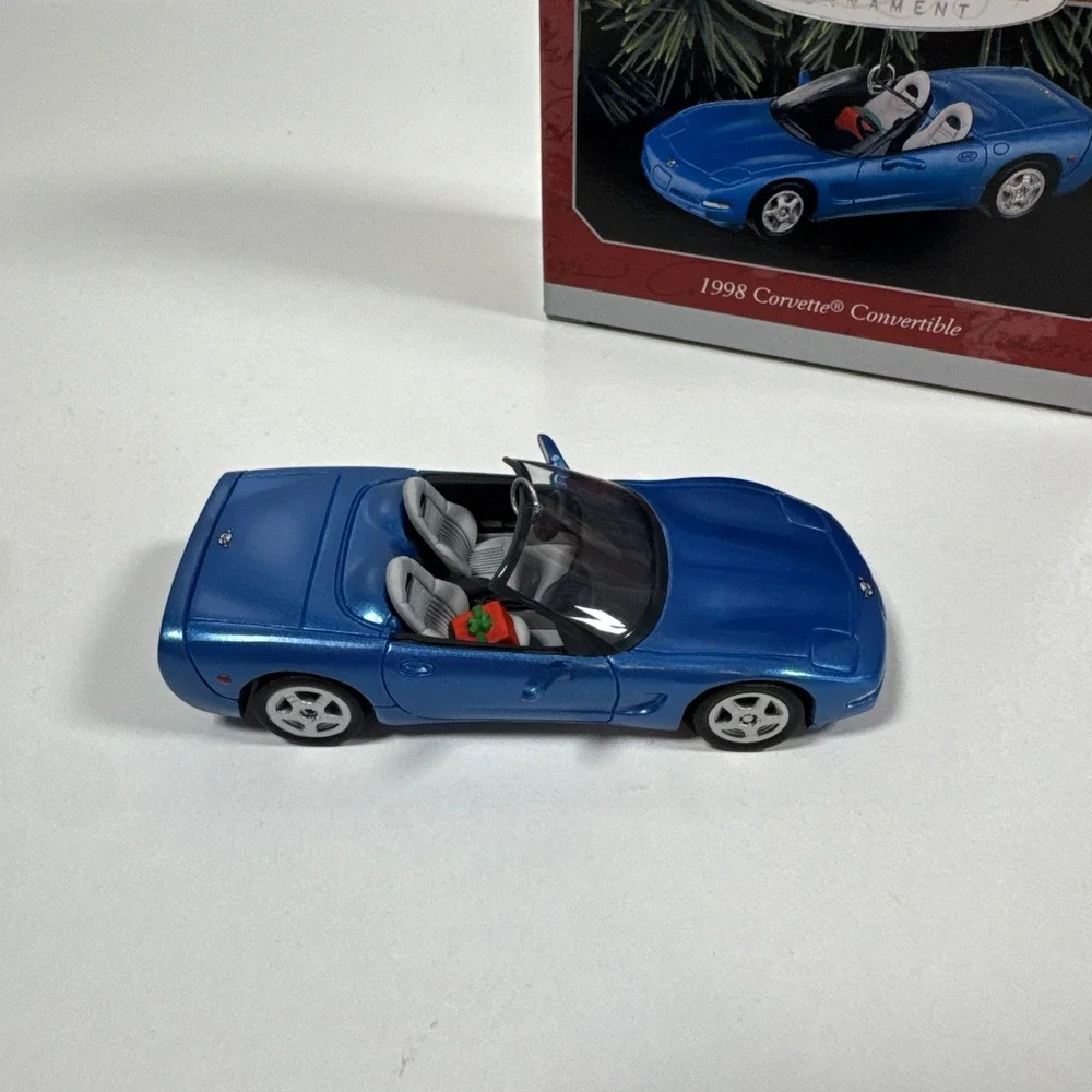 1998 Hallmark Keepsake Ornament Chevrolet Corvette Convertible Blue